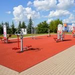 Siłownia pod chmurką wybudowana w ramach projektu pod nazwą Centrum Sportowe Tysiąclecia przy Zespole Szkół Elektrycznych