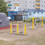 Siłownia pod chmurką oraz ścianka wspinaczkowa