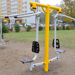Siłownia pod chmurką